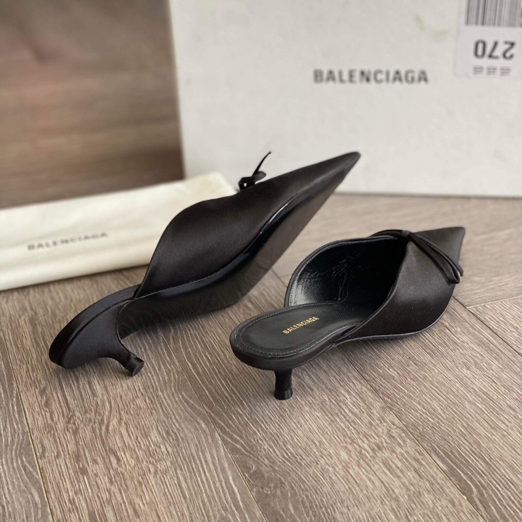Dép Sục Balenciaga Calfskin Black Slipper Màu Đen #18 Dép Sục Balenciaga Calfskin Black Slipper Màu Đen